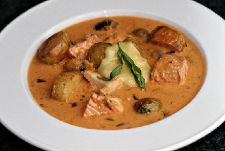 The World's 11 Best Fish Soups, Chowders, and Stews